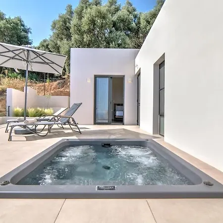 Villa Eolos