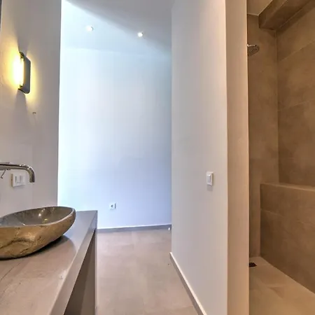 Villa Eolos *
